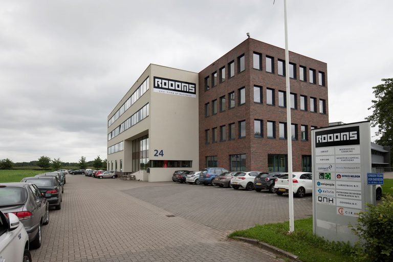 ROOOMS Maastricht-Airport