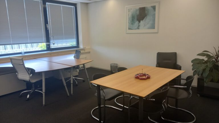20230718_141953 Kantoorruimte ROOOMS Maastricht-Airport