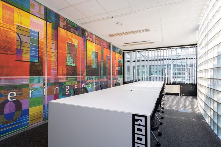Vergaderruimte huren Roermond - ColourROOOM