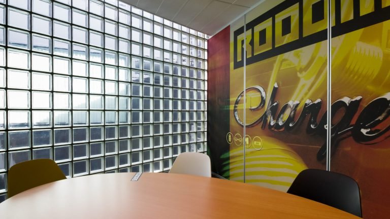 Vergaderruimte huren Roermond - ChargerROOOM